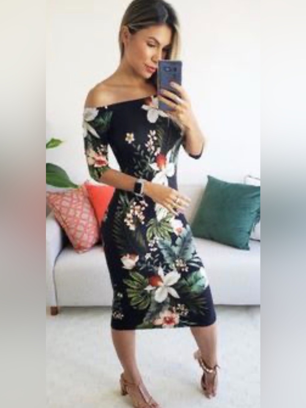 FARM Rio Black Off-Shoulder Tropical Floral Maxi Dress Small